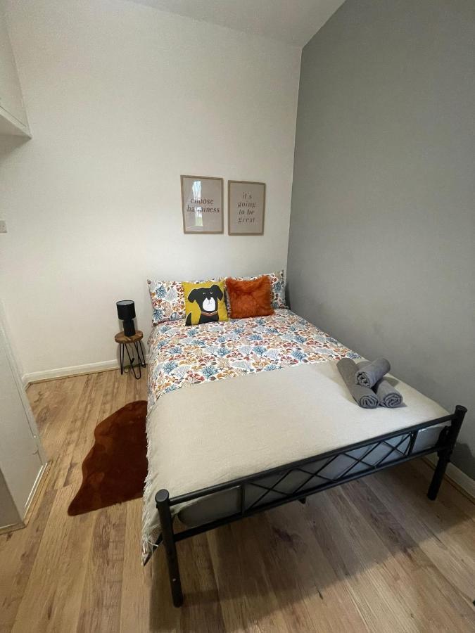 Contemporary Private Near Central Homestay London